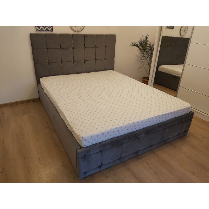 Pat Tapitat Regal 140 cm x 200 cm Gri din Stofa cu Saltea Ortopedica